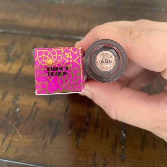🧞‍♂️LE🧞‍♂️MAC Aladdin Collection Lip Glass- Diamond In The Rough - Picture 14 of 16